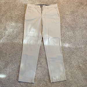 Sonoma cream colored khaki pants. Size 33x32.